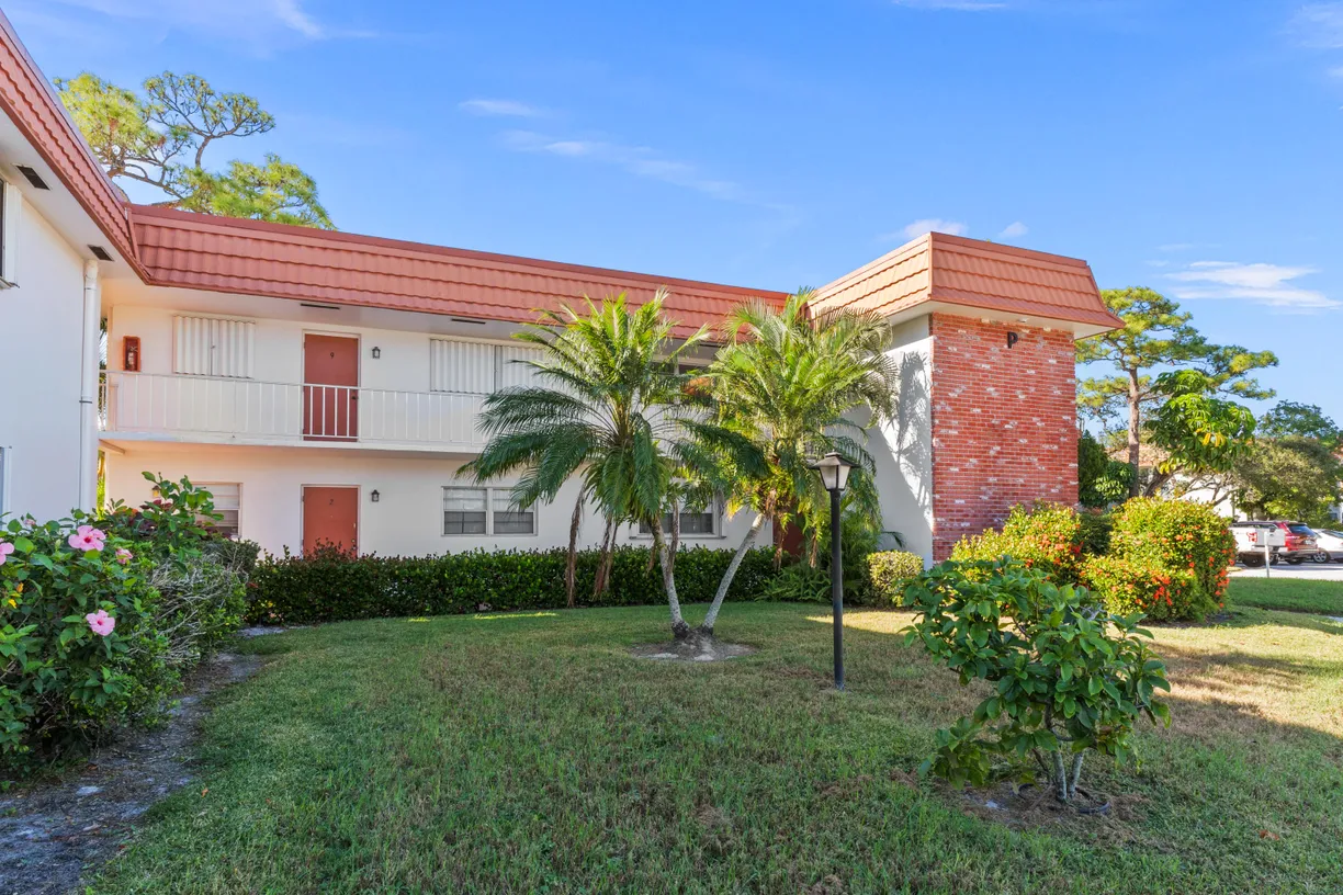 South Florida Real Estate | View 2600 SE Ocean Boulevard, P-8 | 2 Beds, 2 Baths