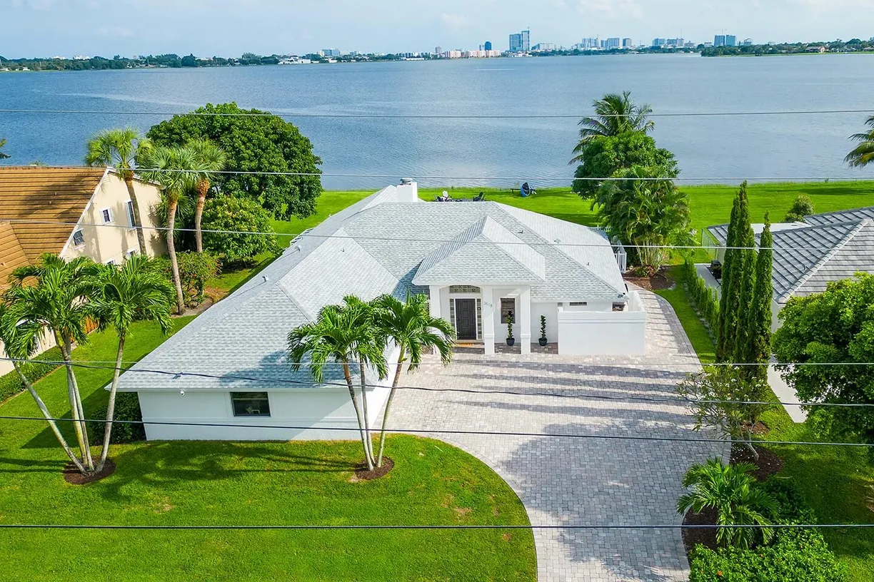 South Florida Real Estate | View 3518 N Shore Drive | 5 Beds, 2 Baths