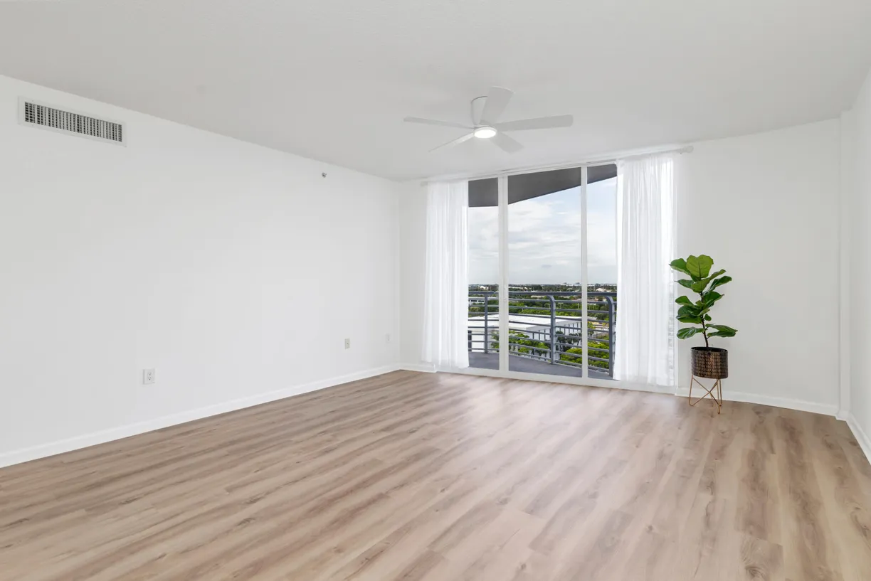 South Florida Real Estate | View 1551 N Flagler Drive, 910 | Listing
