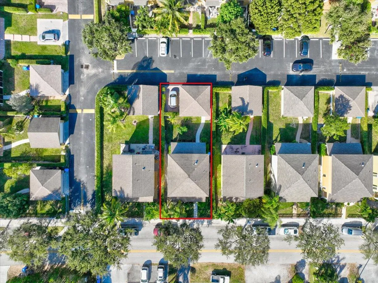 South Florida Real Estate | View 541 W Branch Street | 3 Beds, 2 Baths