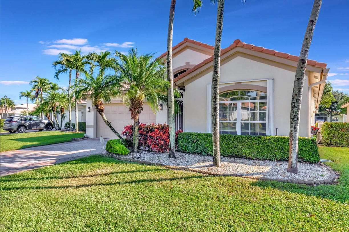 South Florida Real Estate | View 5959 Royal Club Drive | Listing