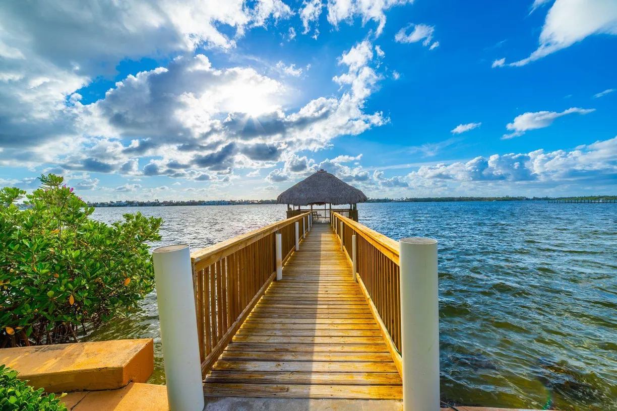 South Florida Real Estate | View 1 S Lakeshore Drive | 2 Beds, 2 Baths