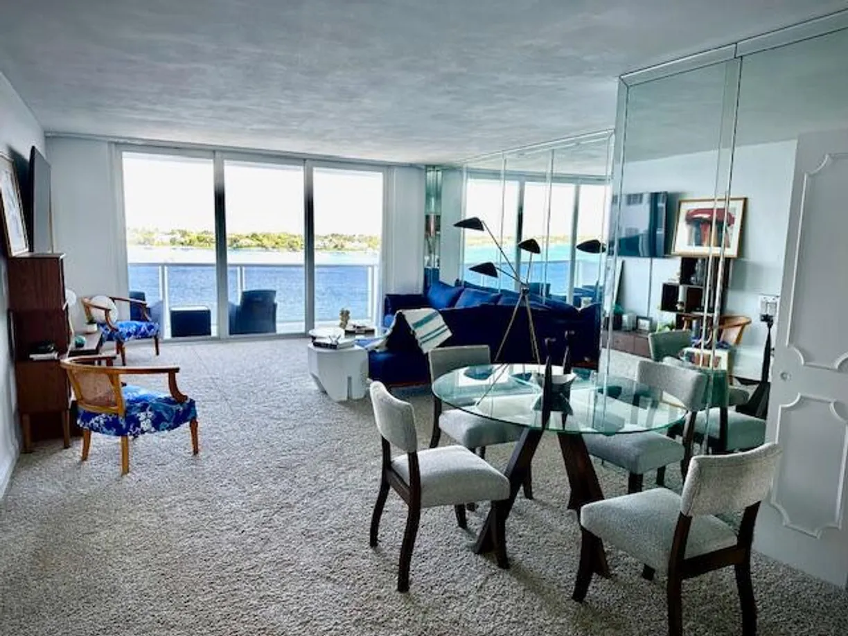 South Florida Real Estate | View 2800 N Flagler Drive, 909 | 1 Bed, 1 Bath