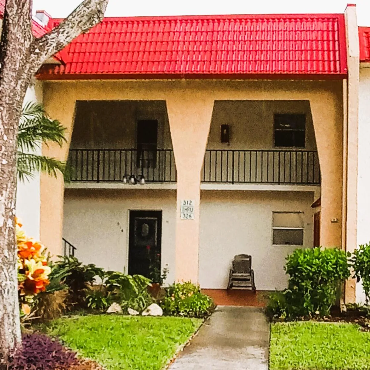 South Florida Real Estate | View 314 Lake Dora Drive | 2 Beds, 2 Baths
