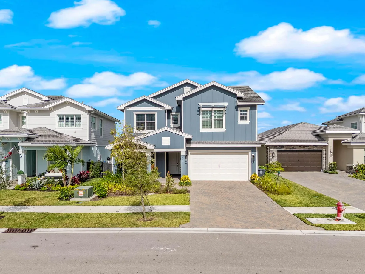 South Florida Real Estate | View 19153 Pemberly Place | 5 Beds, 4 Baths