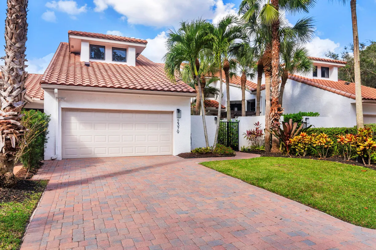 South Florida Real Estate | View 2379 Windsor Way Court | 4 Beds, 4 Baths