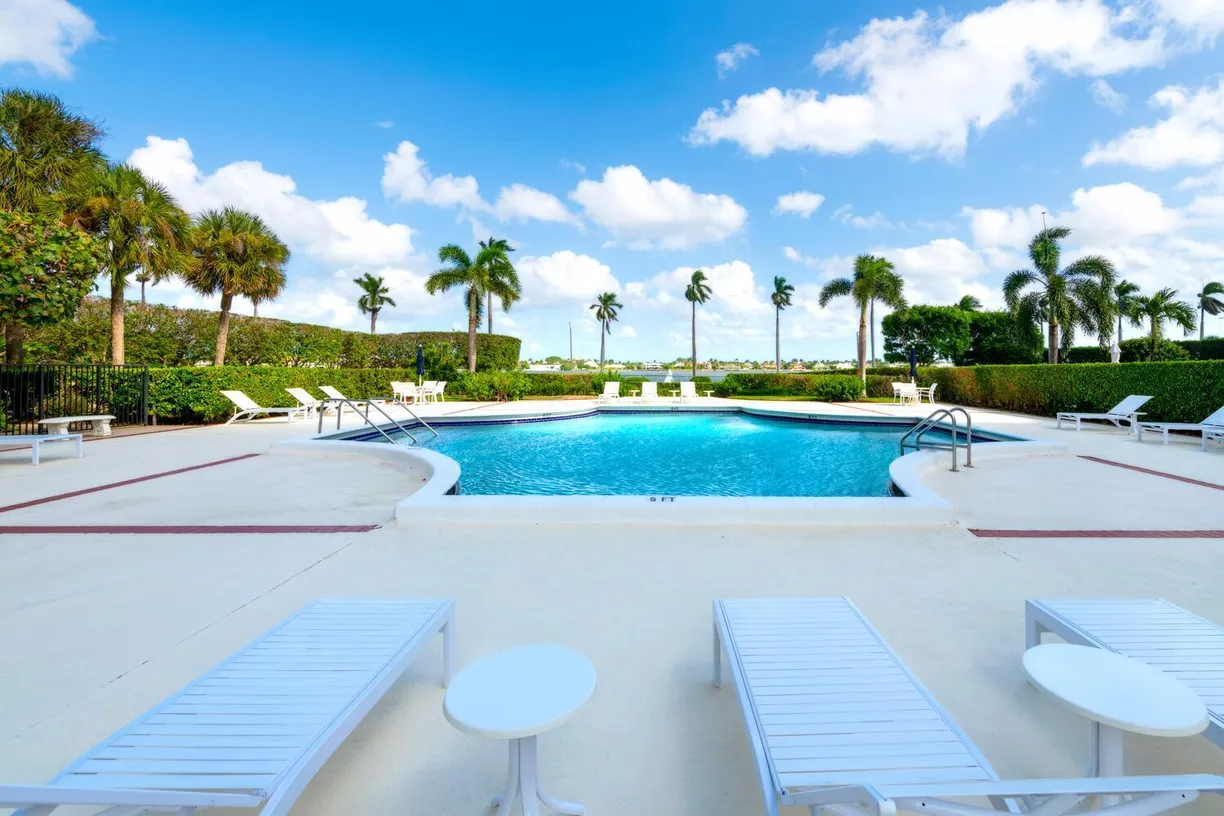 South Florida Real Estate | View 1801 S Flagler Drive, Ph11 | Listing