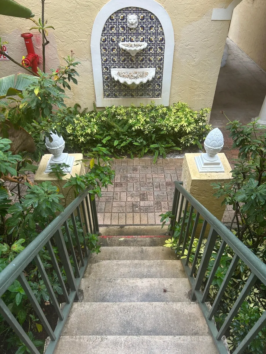 South Florida Real Estate | View 1015 Lake Shore 202 Drive, 202 | Listing