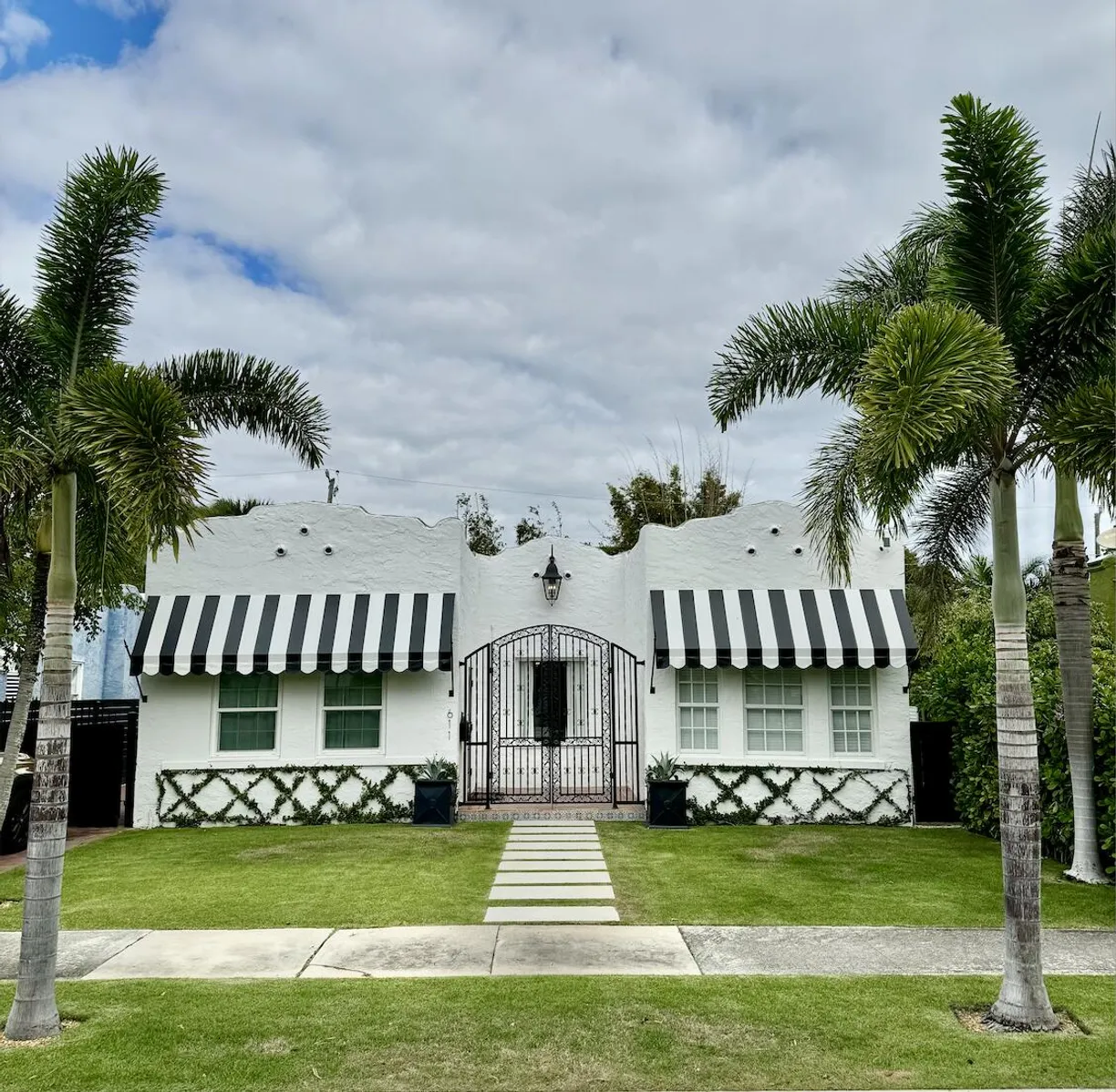 South Florida Real Estate | View 611 Westwood Road | 3 Beds, 3 Baths