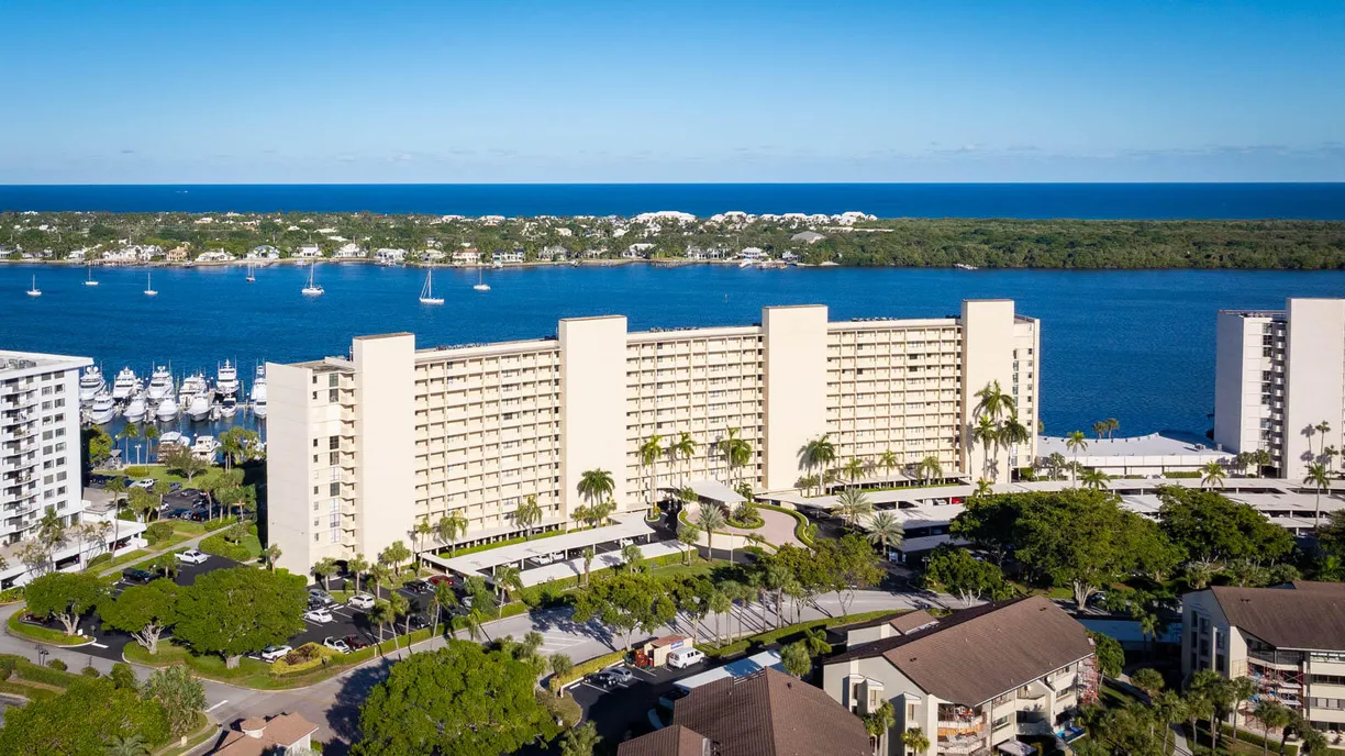 South Florida Real Estate | View 136 Lakeshore Drive, Ph 10 | 2 Beds, 2 Baths