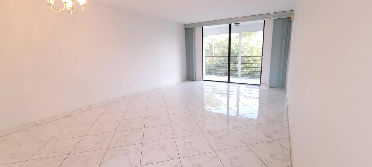 South Florida Real Estate | View 4700 Lucerne Lakes Boulevard, 407 | 2 Beds, 2 Baths