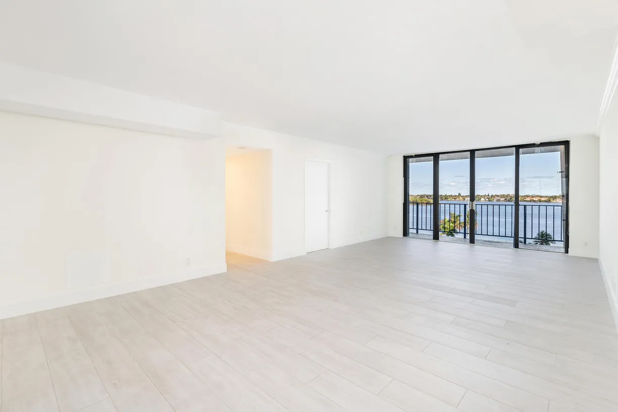 South Florida Real Estate | View 3800 Washington Road, 712 | Listing