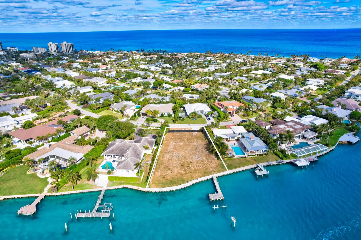 South Florida Real Estate | View 88 Lighthouse Drive | Listing