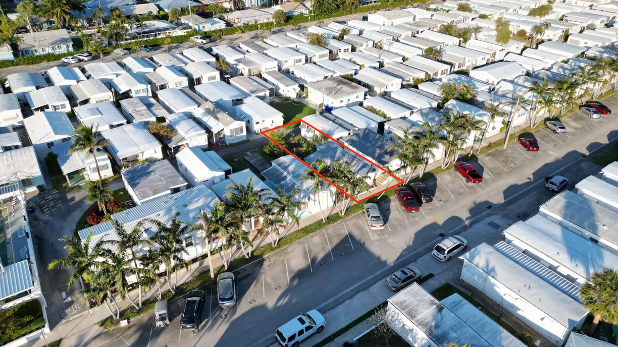 South Florida Real Estate | View 21 Ruthmary Avenue, G | Listing