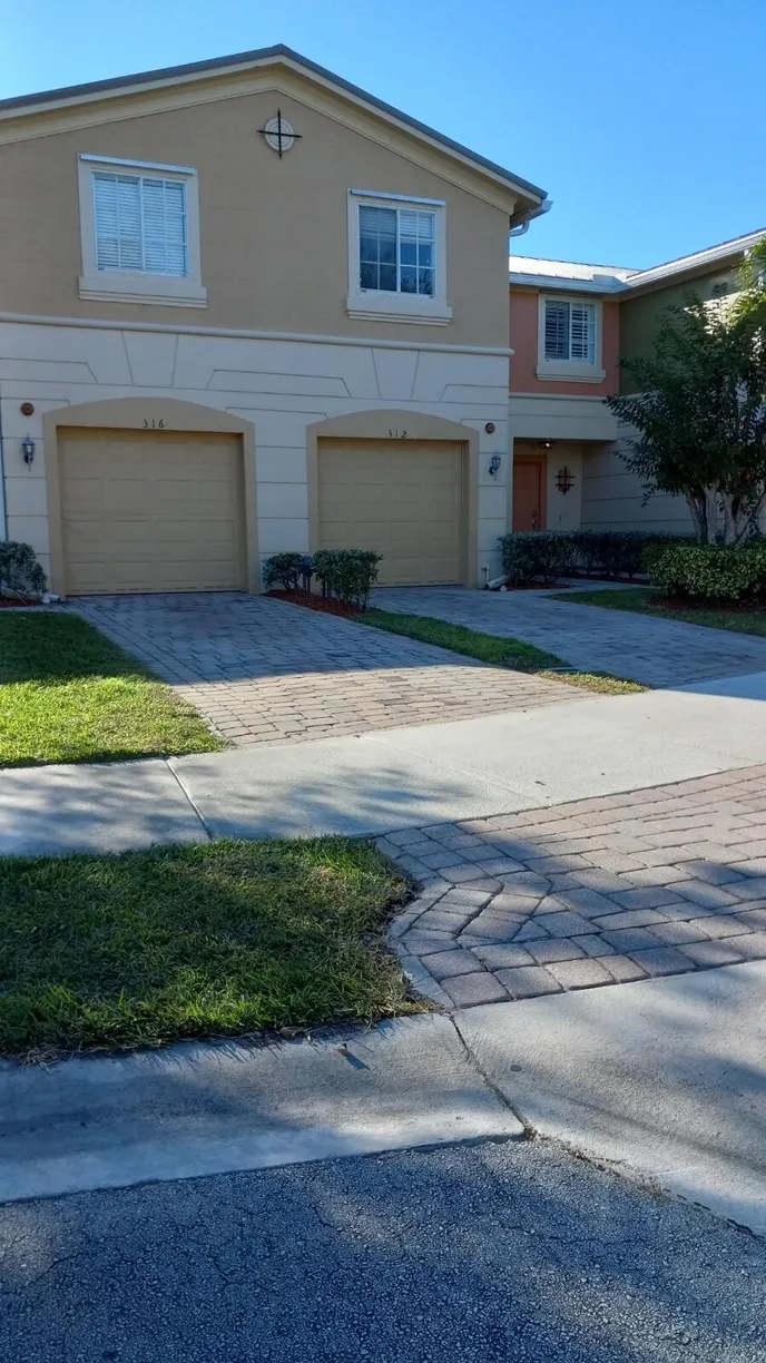 South Florida Real Estate | View 312 SE Bloxham Way, 312 | 3 Beds, 2 Baths