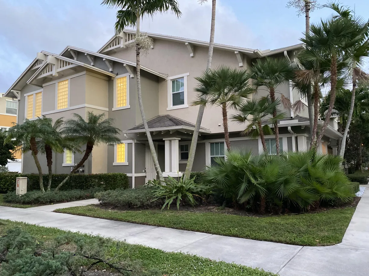 South Florida Real Estate | View 939 Millbrae Court, 1 | 2 Beds, 2 Baths