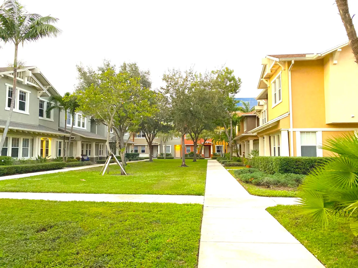 South Florida Real Estate | View 939 Millbrae Court, 1 | Listing