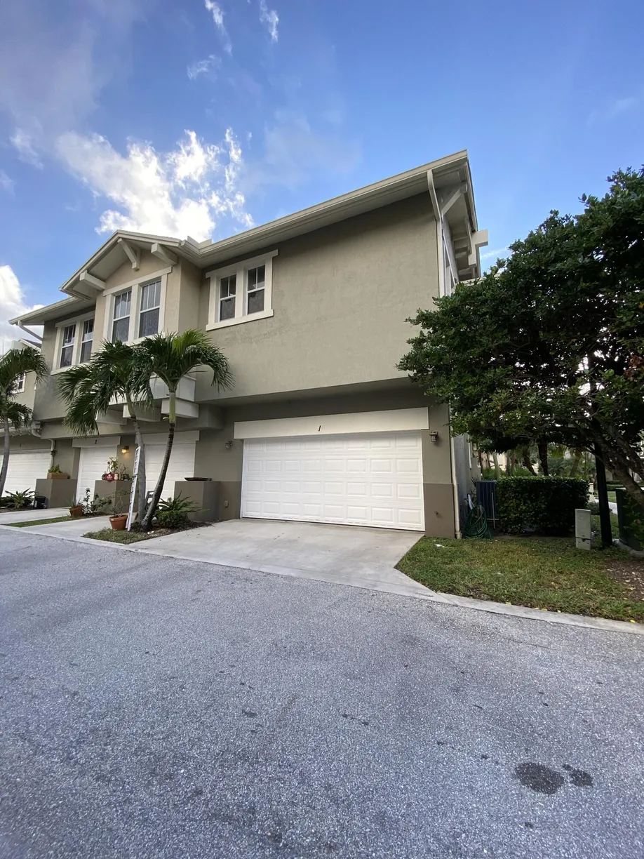 South Florida Real Estate | View 939 Millbrae Court, 1 | Listing