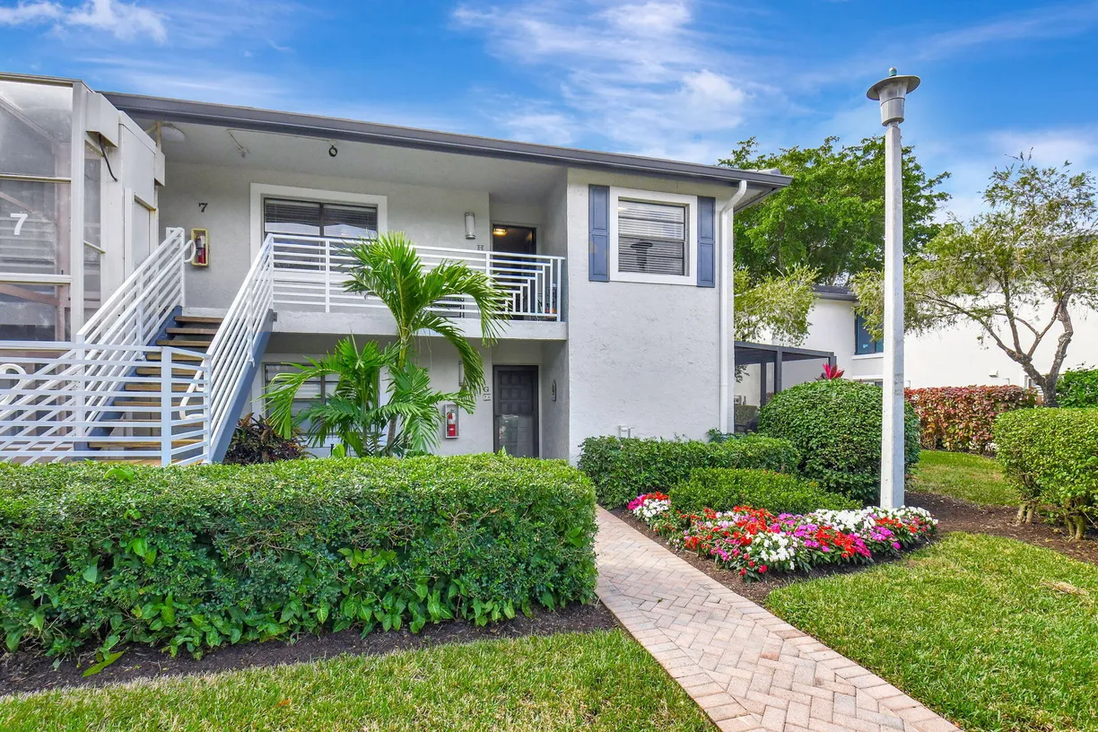 South Florida Real Estate | View 7 Southport Lane, H | Listing