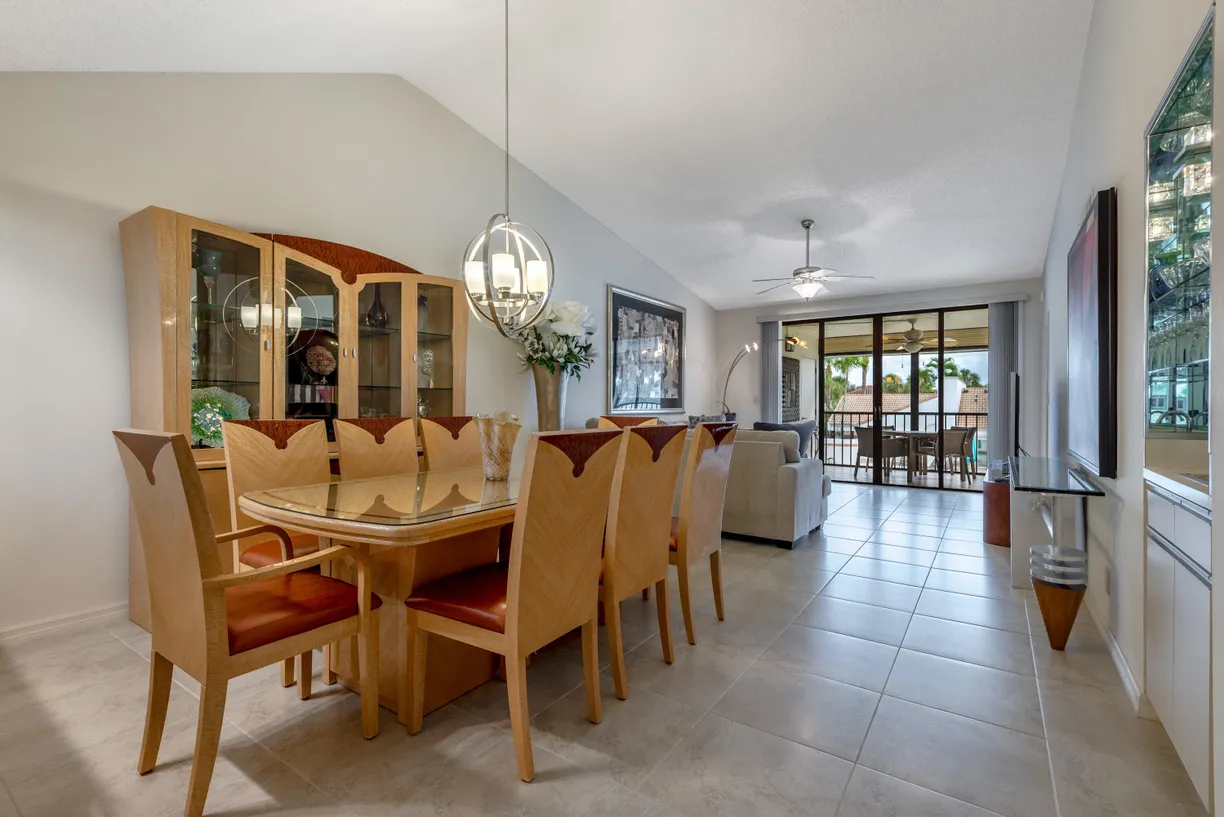 South Florida Real Estate | View 7485 Glendevon Lane, 1107 | 2 Beds, 2 Baths