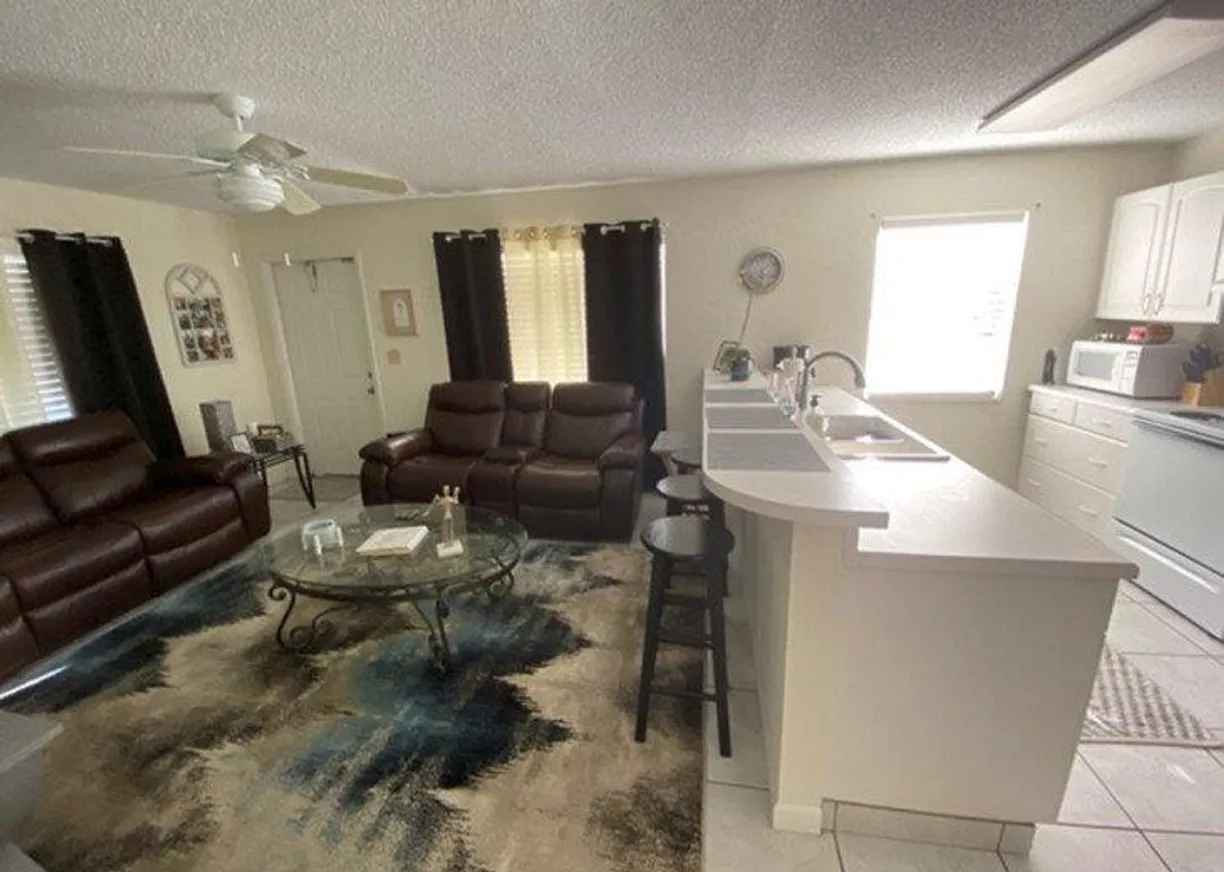 South Florida Real Estate | View 621 NE 3rd Avenue | Listing