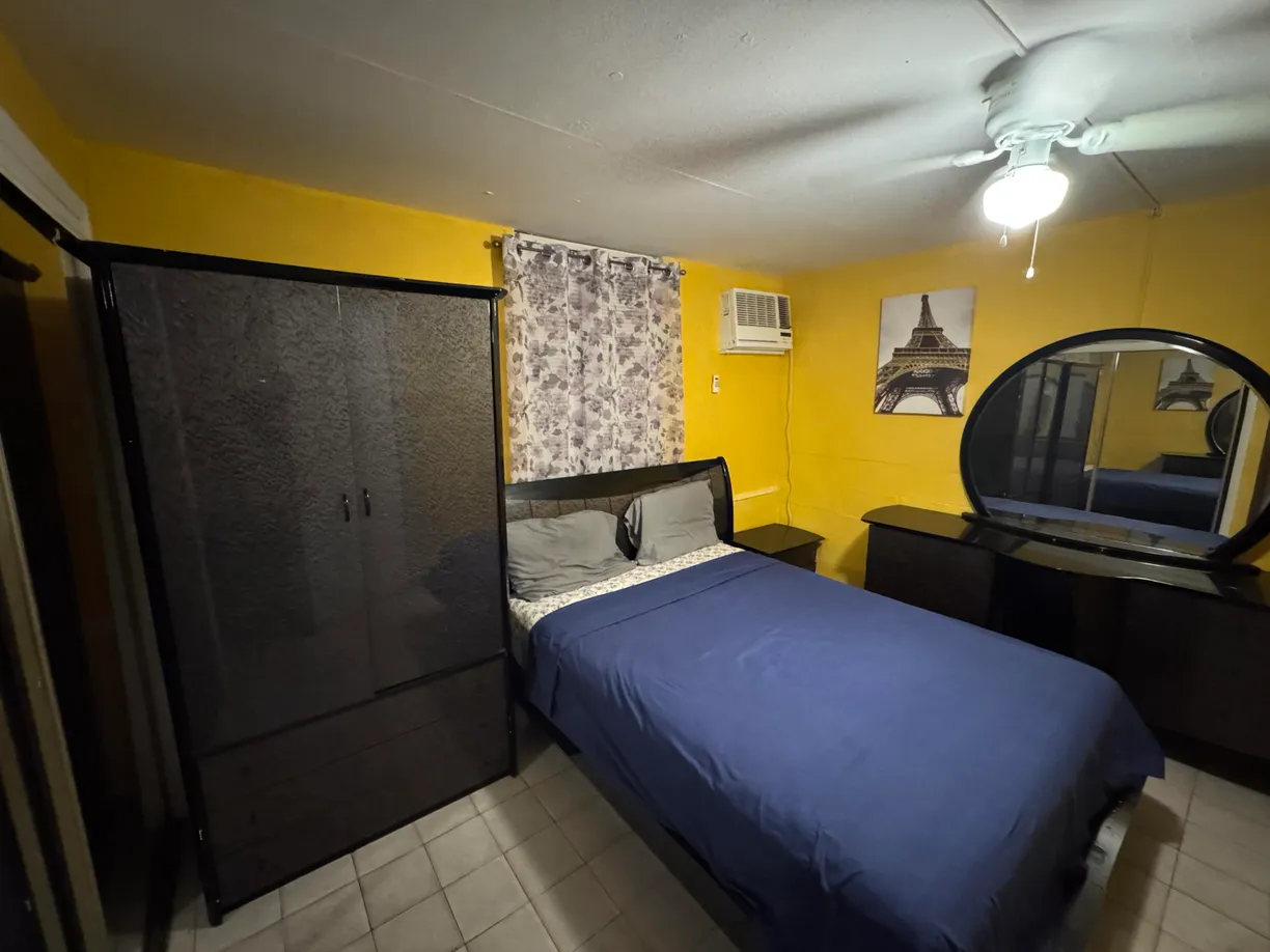South Florida Real Estate | View 915 Forest Hill Boulevard | Listing