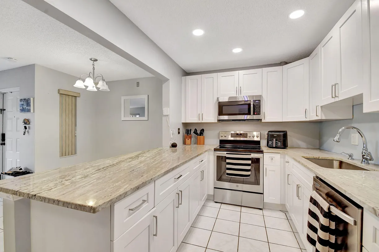 South Florida Real Estate | View 713 Sunny Pine Way, F2 | 2 Beds, 2 Baths