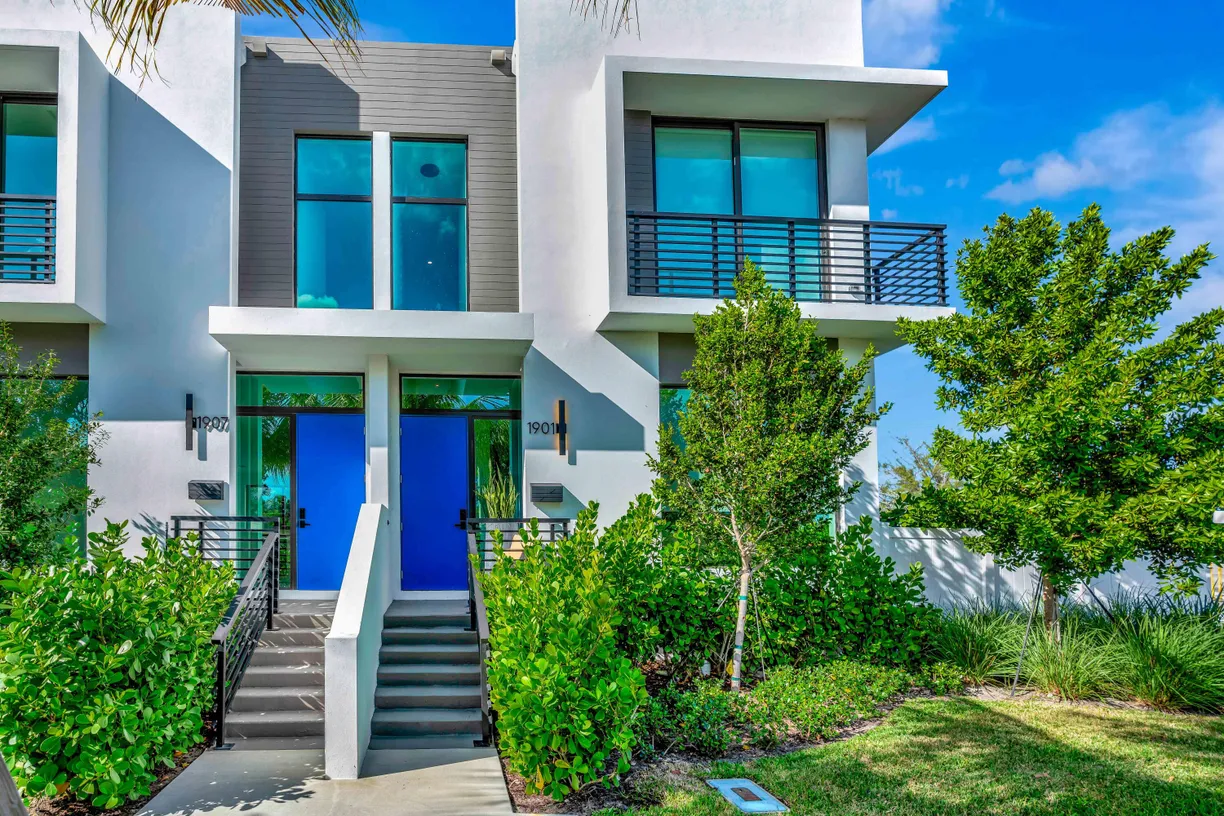 South Florida Real Estate | View 1901 Dock Street | Listing