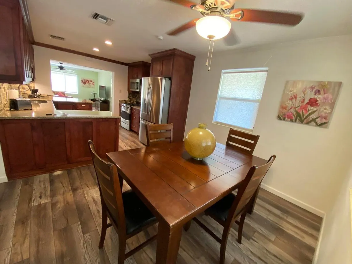 South Florida Real Estate | View 1209 N M Street | Listing