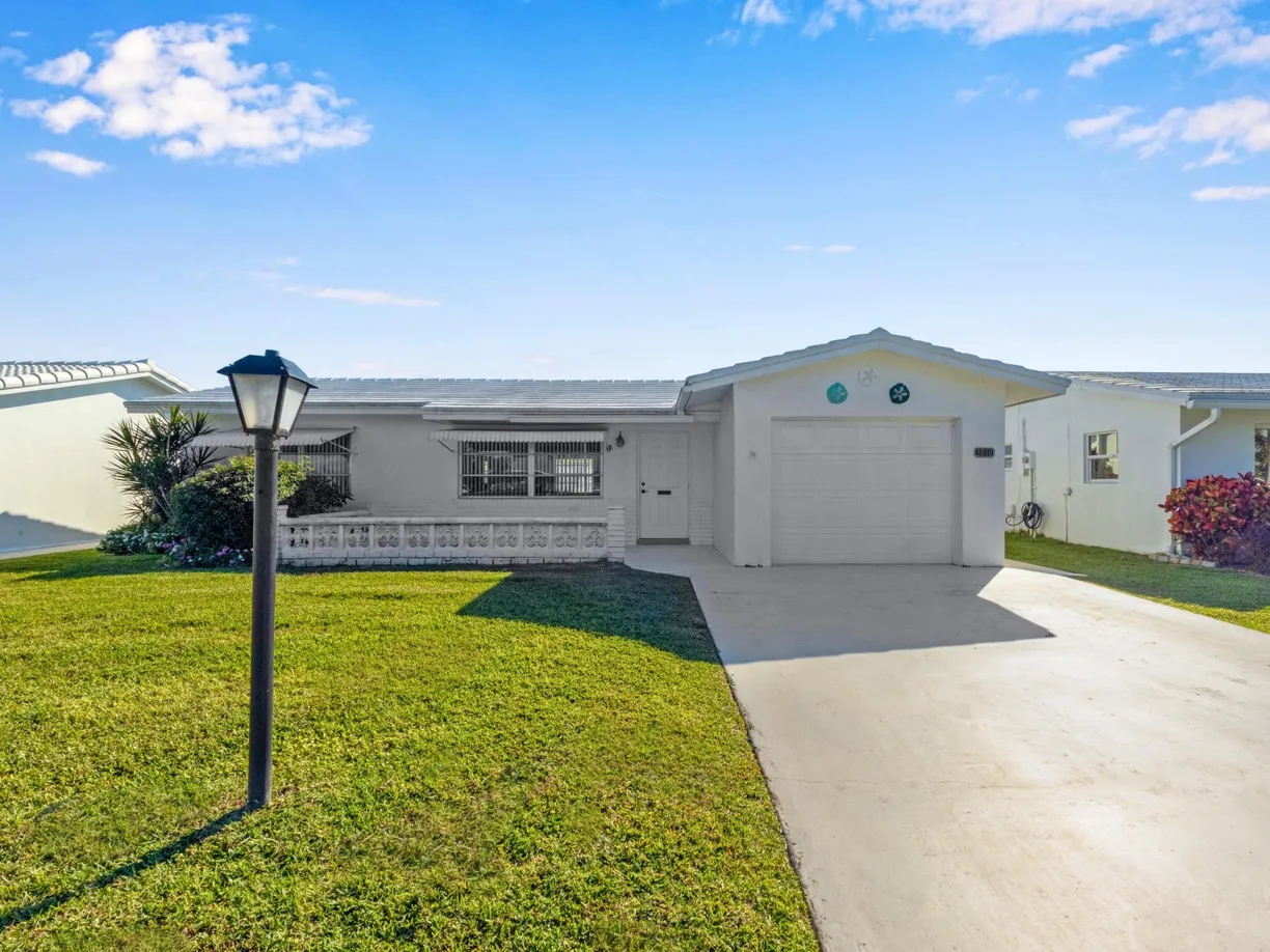 South Florida Real Estate | View 2016 SW Golf Lane | Listing
