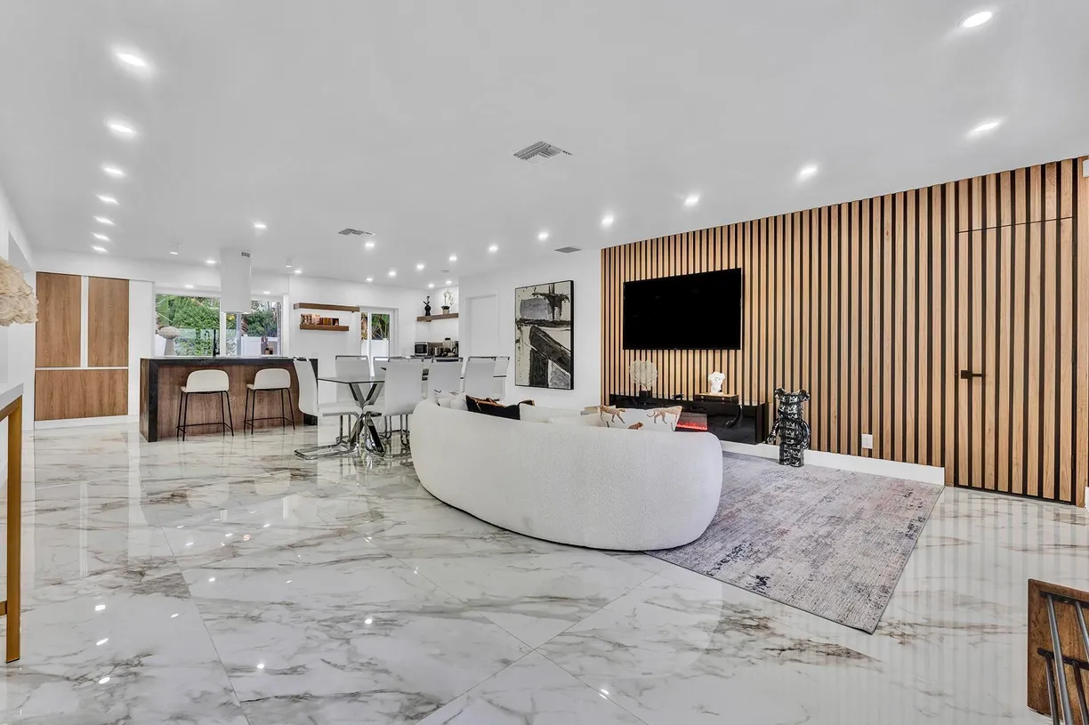 South Florida Real Estate | View 3261 Seaward Drive | Listing