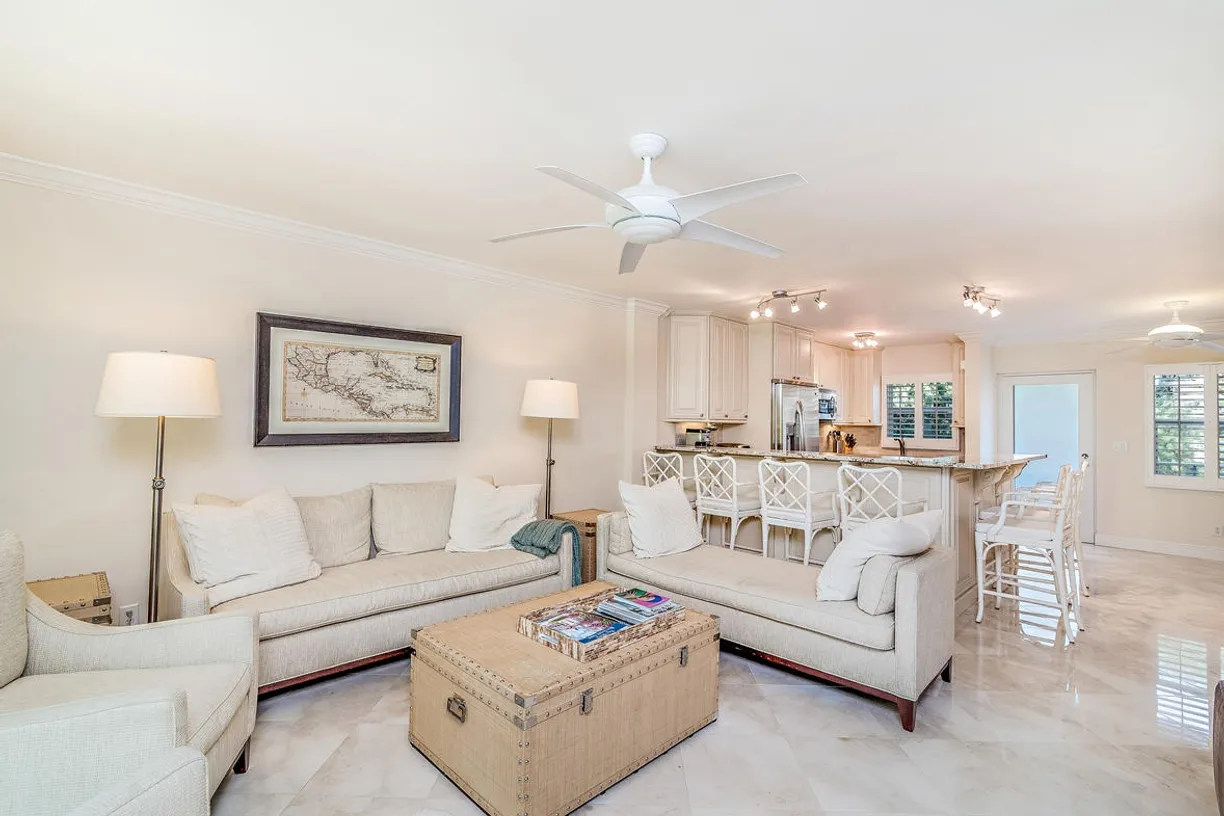 South Florida Real Estate | View 139 Sunrise Avenue, 202 | Listing