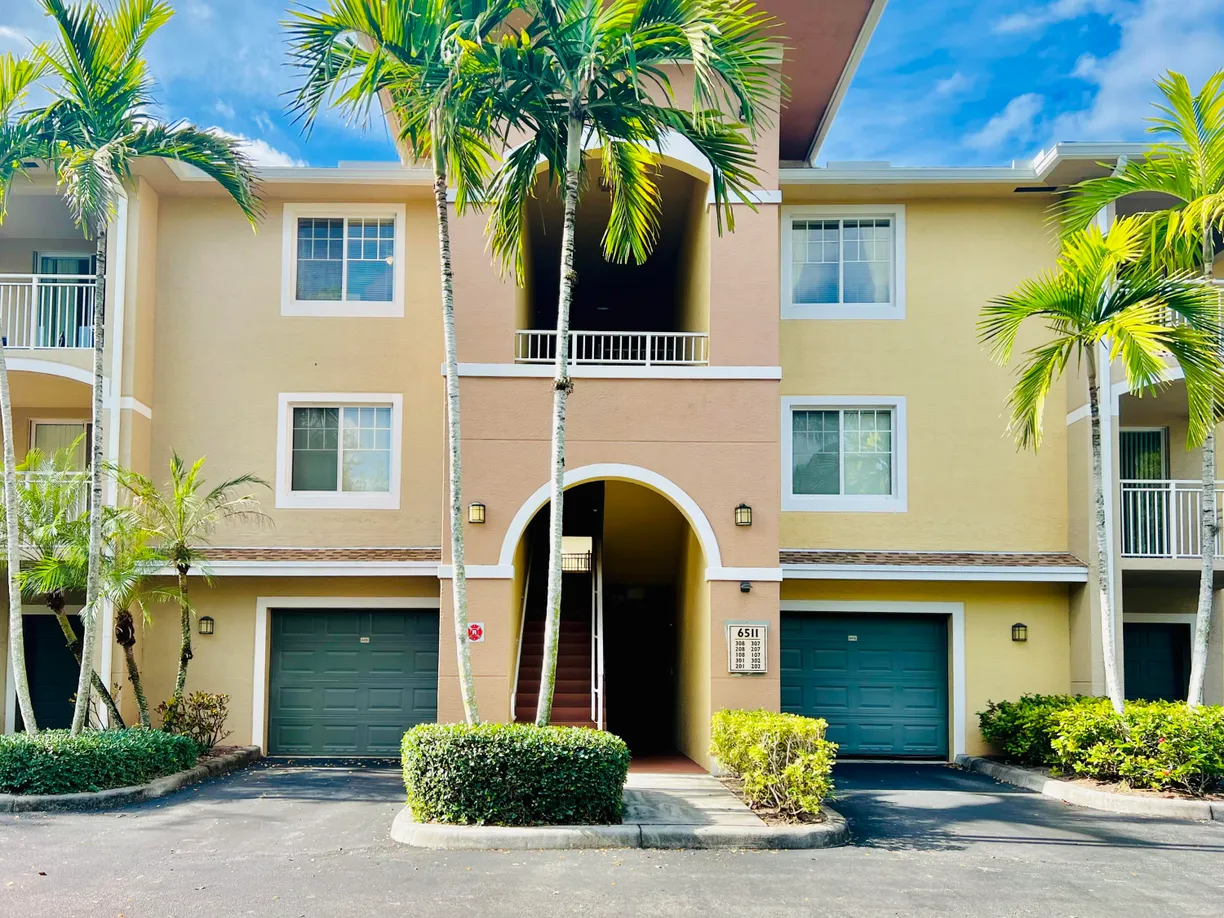 South Florida Real Estate | View 6511 Emerald Dunes Drive, 308 | 2 Beds, 2 Baths