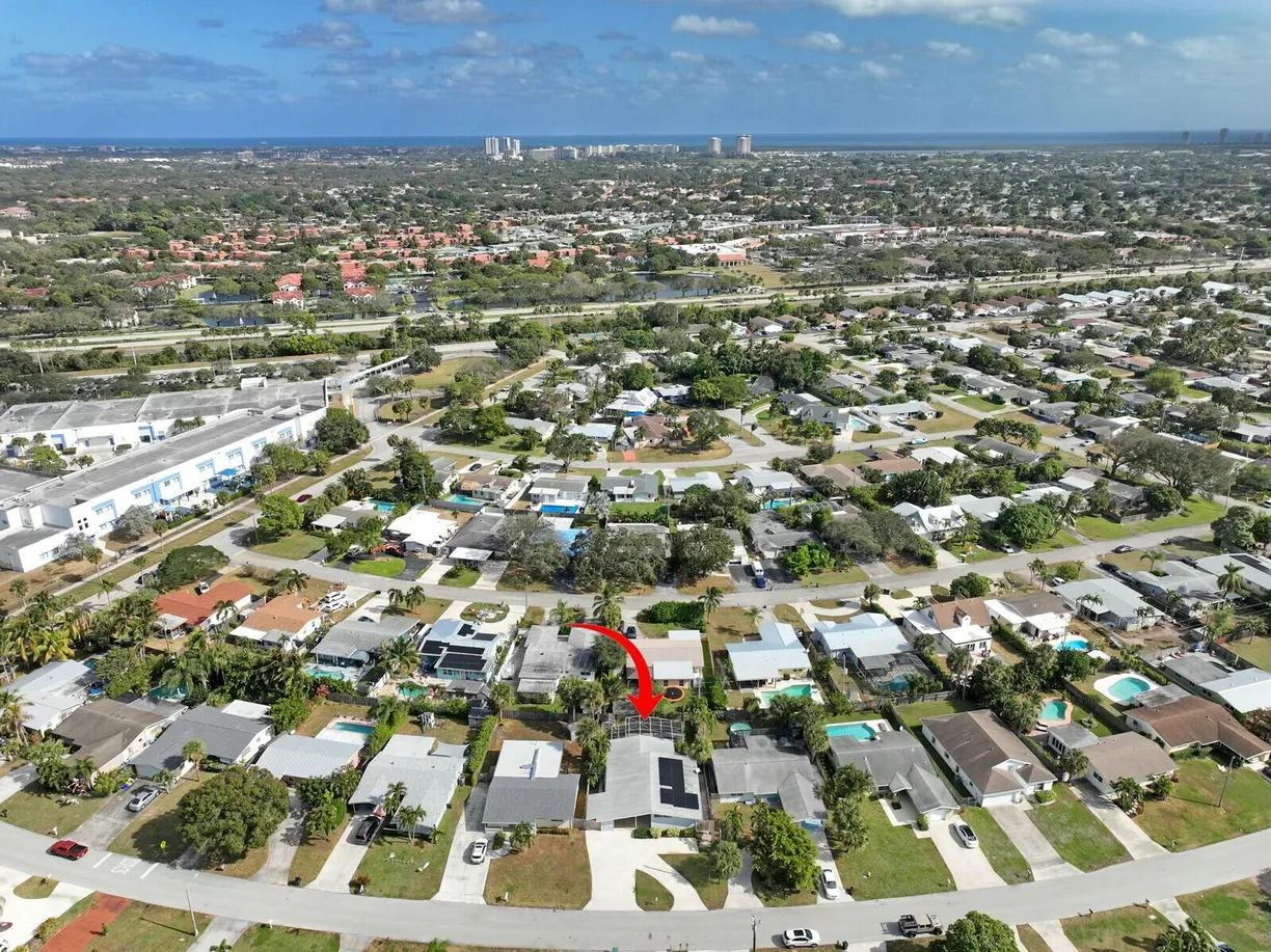 South Florida Real Estate | View 538 Riverside Drive | 3 Beds, 2 Baths