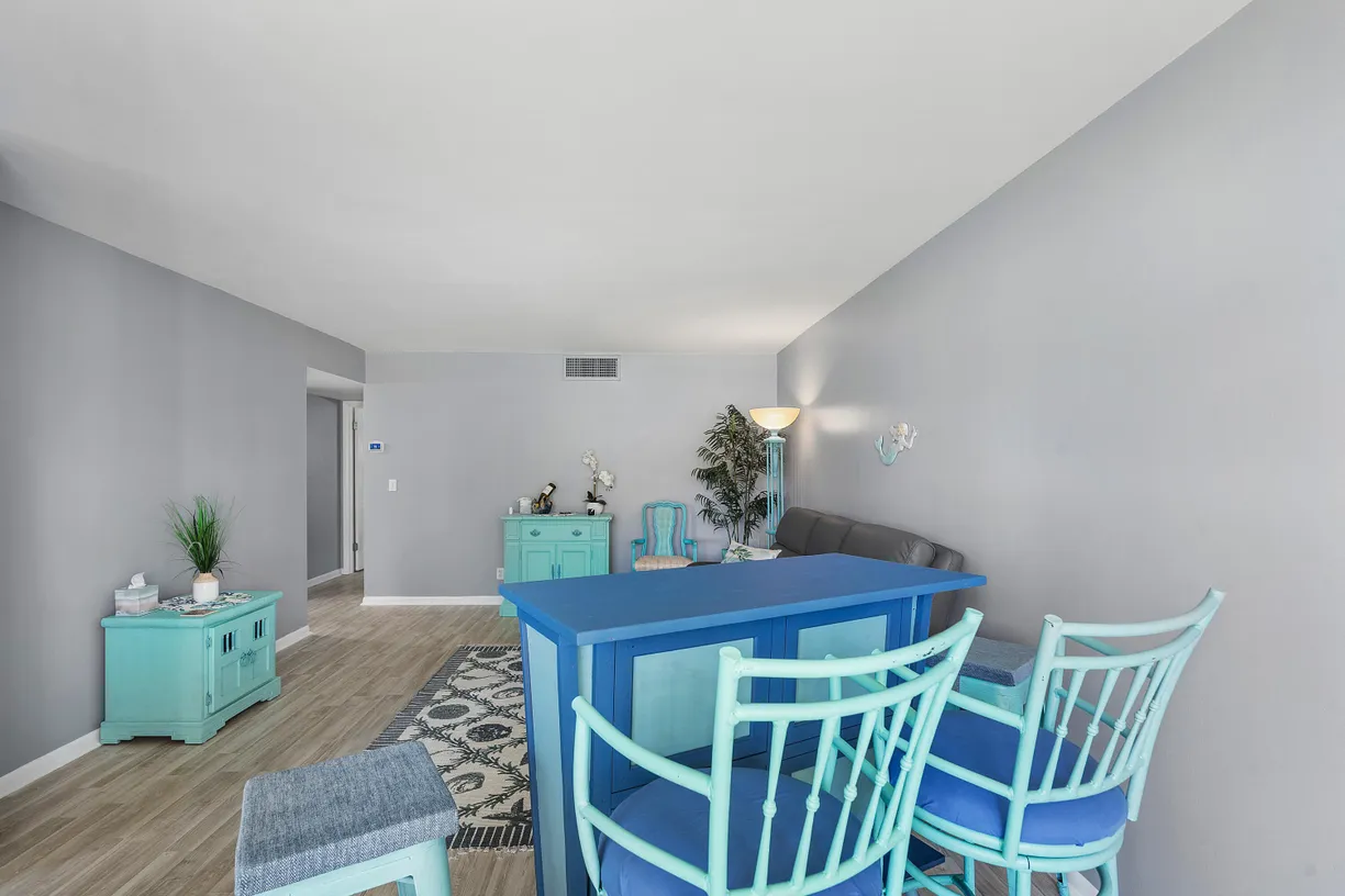 South Florida Real Estate | View 2525 Florida Boulevard, 130 | Listing