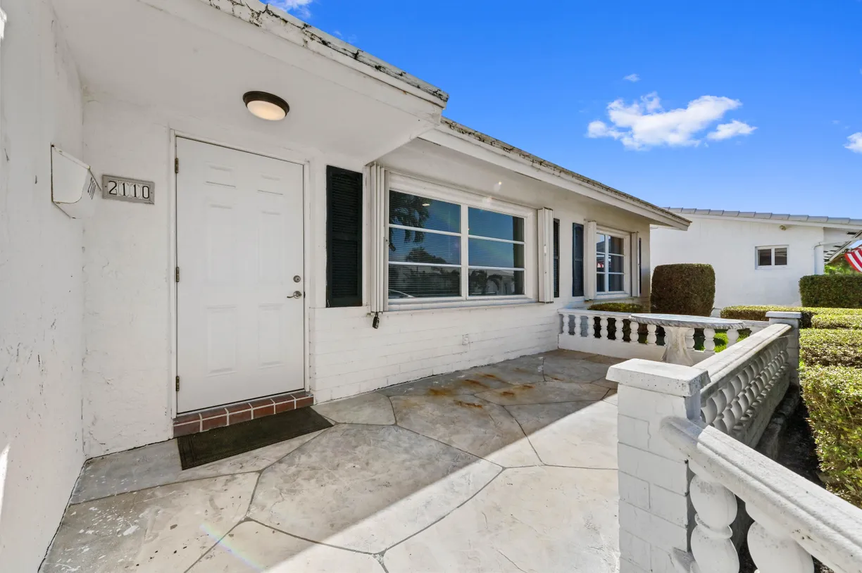 South Florida Real Estate | View 2110 SW 22nd Street | Listing
