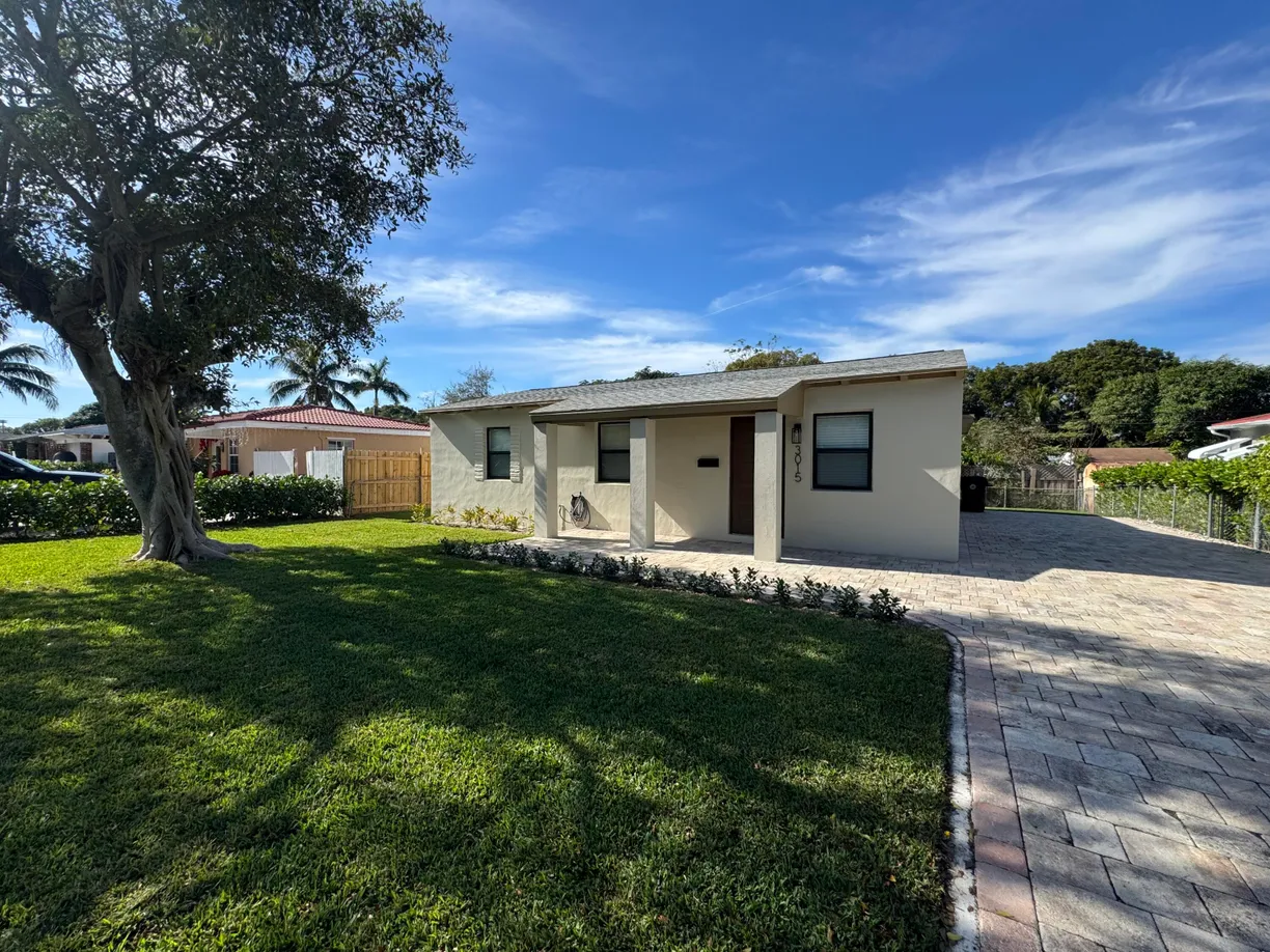 South Florida Real Estate | View 3015 Robert Road | Listing