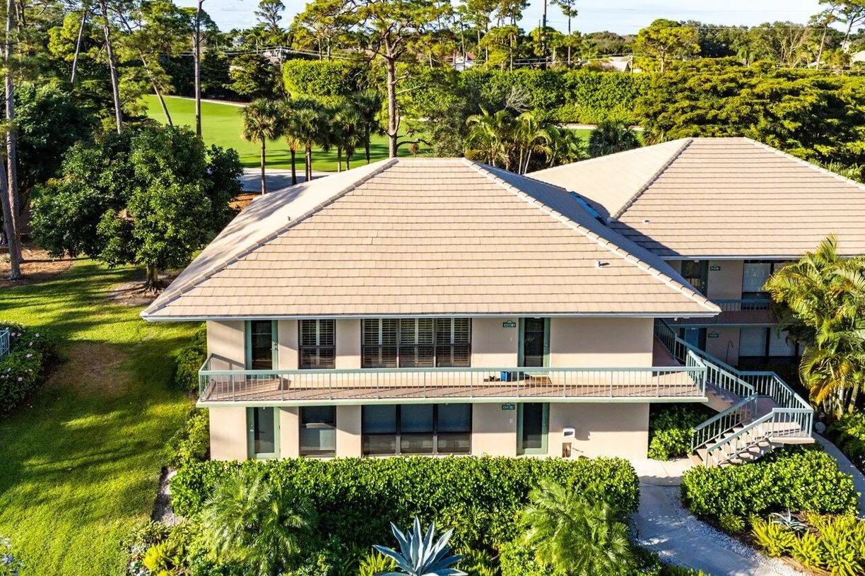 South Florida Real Estate | View 4285-B Quail Ridge Drive, Sandpiper | 2 Beds, 2 Baths