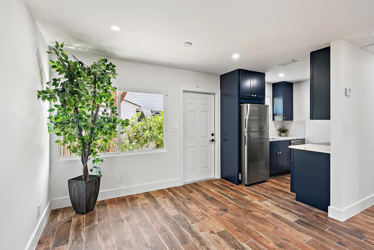 South Florida Real Estate | View 5002 Webster Avenue | Listing