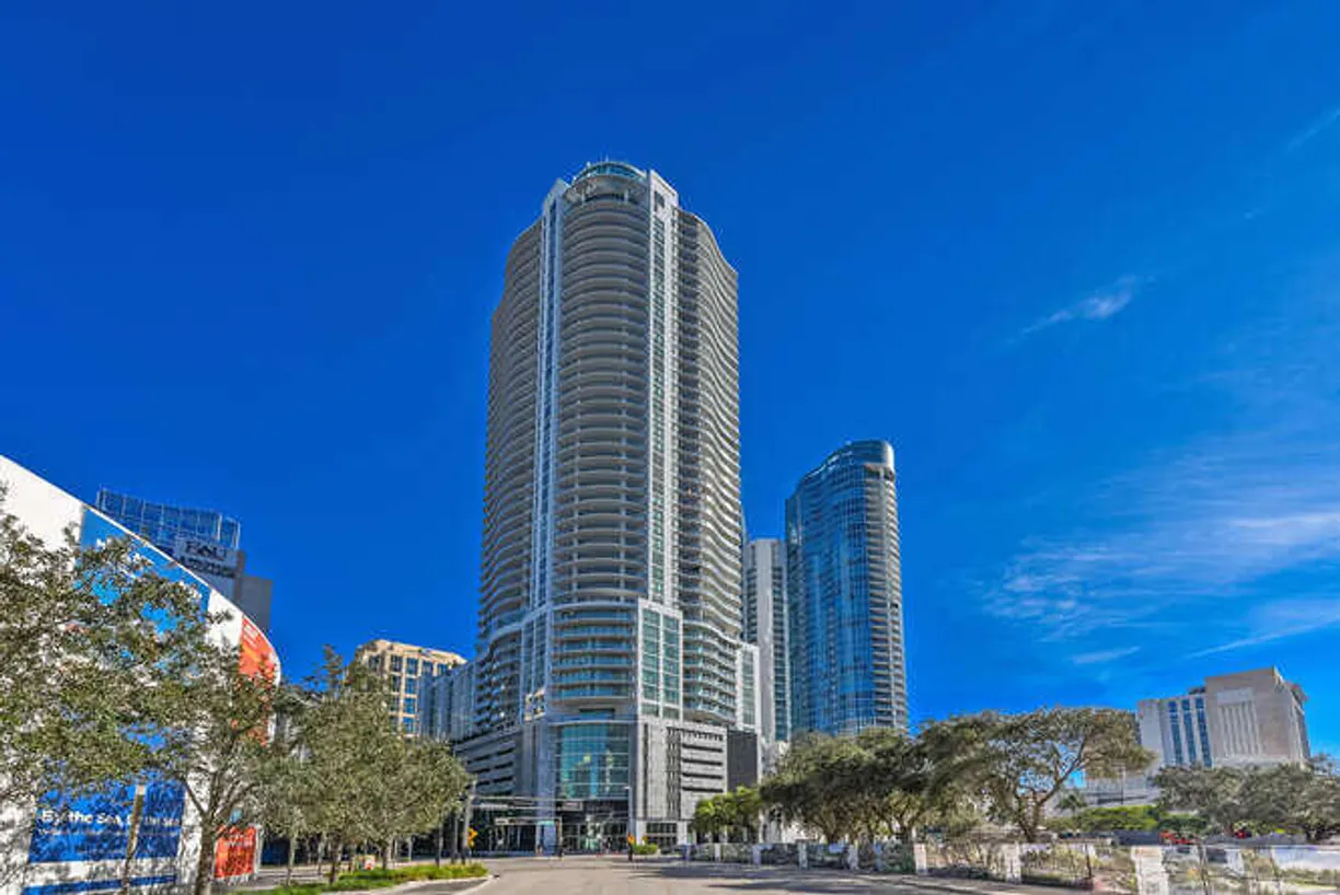 South Florida Real Estate | View 100 E Las Olas Boulevard, 1802 | 2 Beds, 2 Baths
