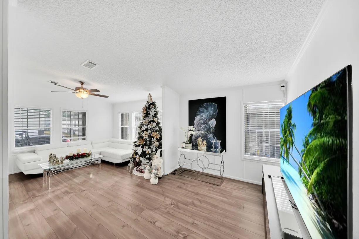 South Florida Real Estate | View 139 Winter Park Lane | Listing