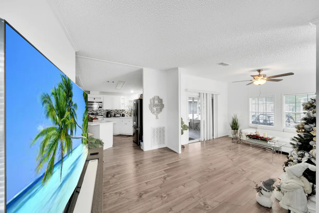 South Florida Real Estate | View 139 Winter Park Lane | Listing