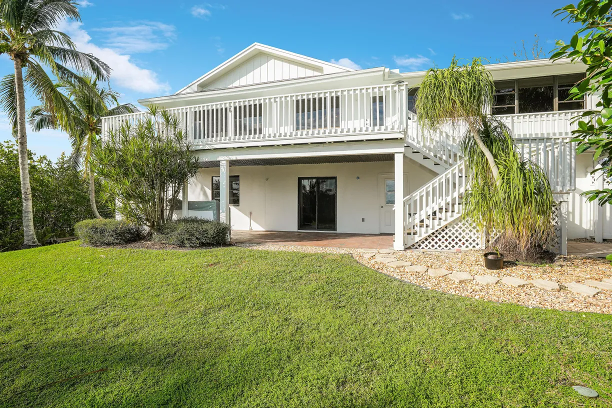 South Florida Real Estate | View 4400 SE Whiticar Way | Listing