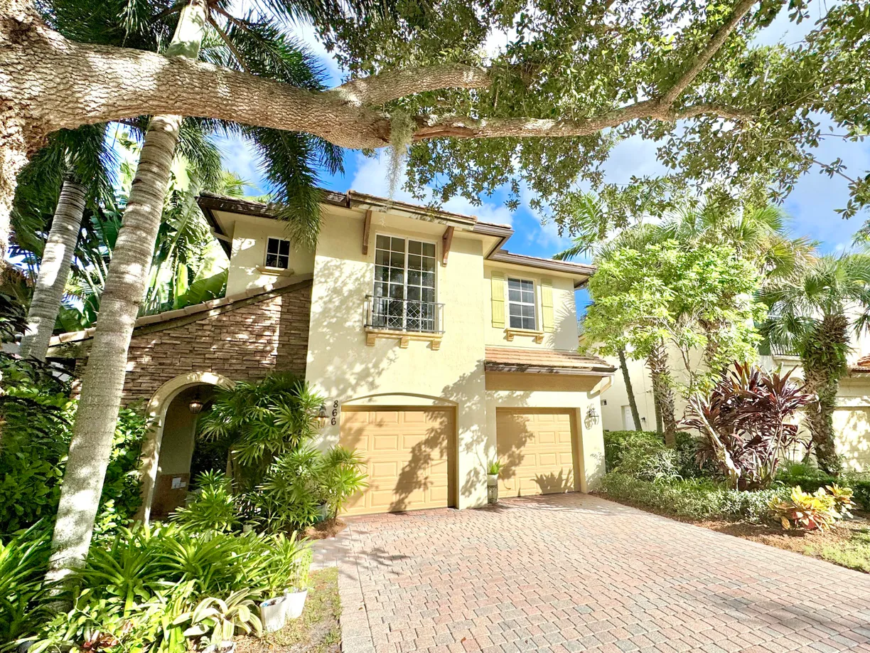 South Florida Real Estate | View 866 Taft Court | 3 Beds, 2 Baths