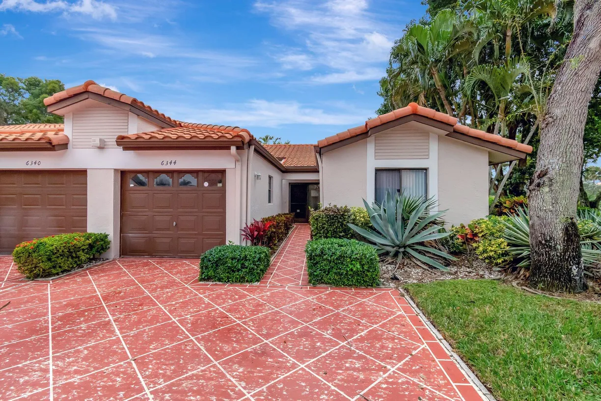 South Florida Real Estate | View 6344 Kings Gate Circle | 2 Beds, 2 Baths