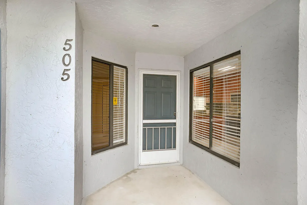 South Florida Real Estate | View 505 Harbour Pointe Way | Listing