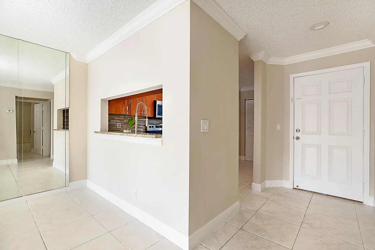 South Florida Real Estate | View 505 Harbour Pointe Way | Listing