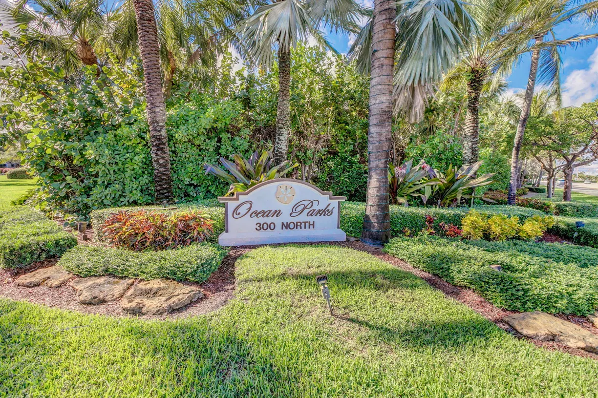 South Florida Real Estate | View 300 N A1a, 403 O | 3 Beds, 3 Baths