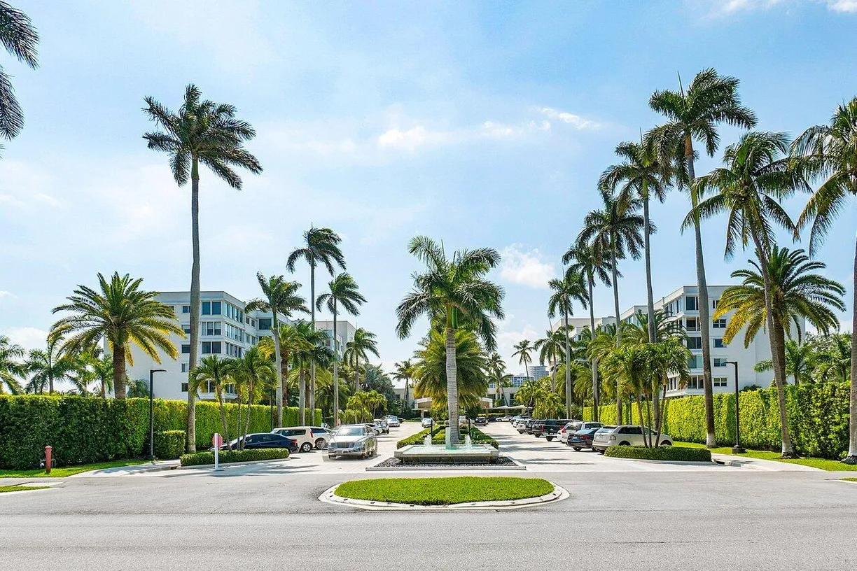 South Florida Real Estate | View 44 Cocoanut Row, 120b | Listing