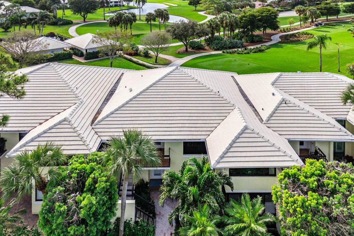 South Florida Real Estate | View 3715 Quail Ridge Drive, Bobwhite B | 3 Beds, 2 Baths